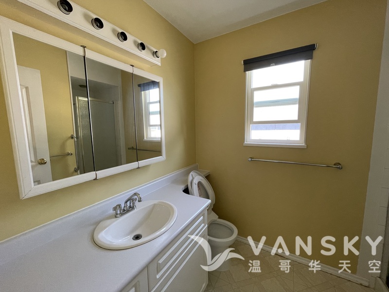 近Pinetree中学House楼上三房两卫