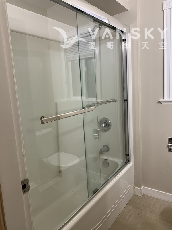 新西敏正层新装修两室一厅