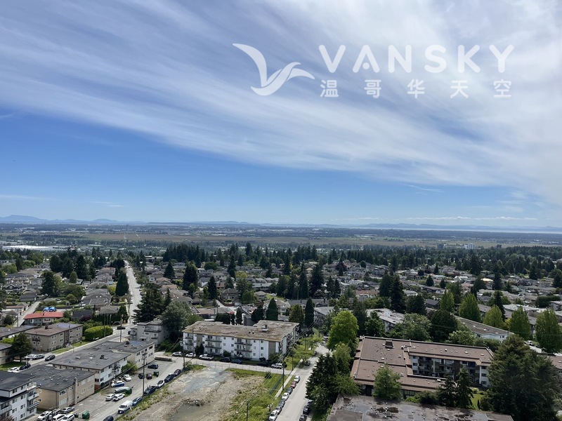 Metrotown 全新豪华二房一厅出租