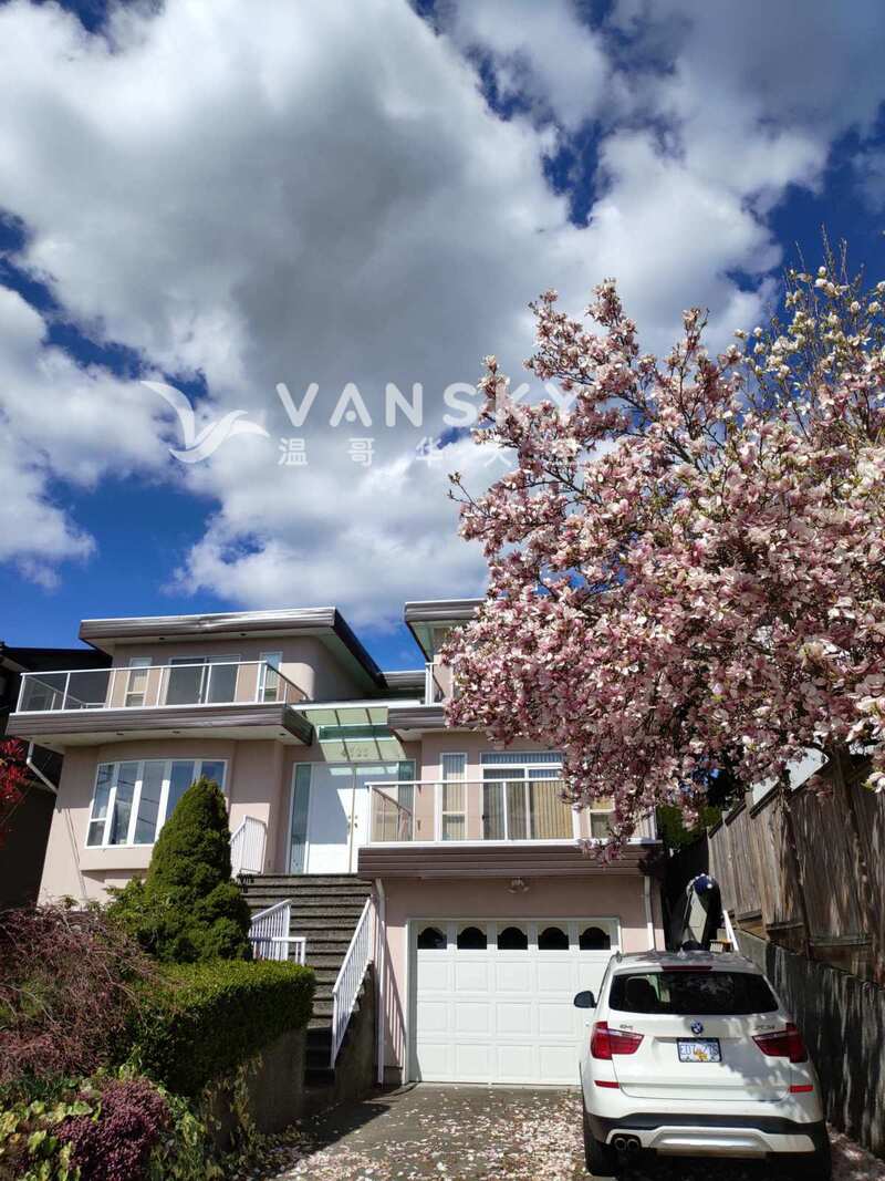 独立屋楼上主卧出租