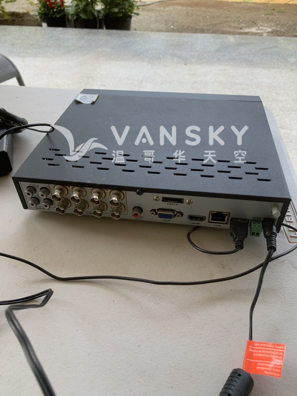 一台闲置监控摄像机主机