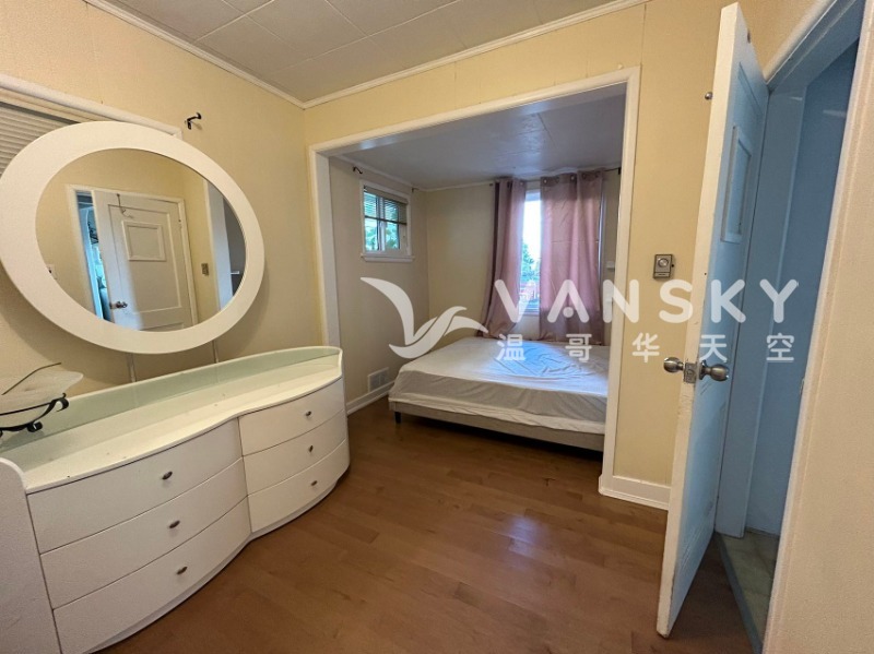 29街天车站二楼单房出租