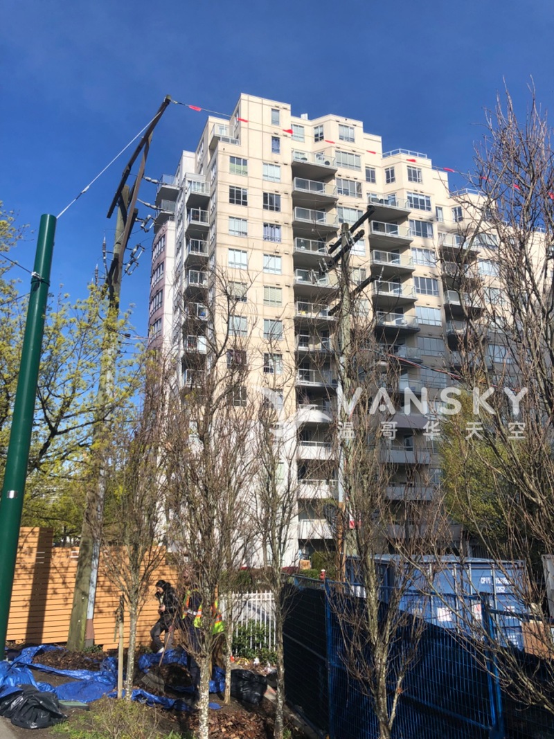 joyce天车傍带家具高层公寓一房一厅出租