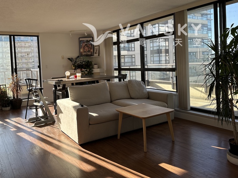 列治文全新装修三房Penthouse出租