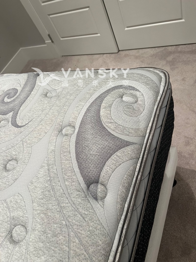 出全新高级床垫