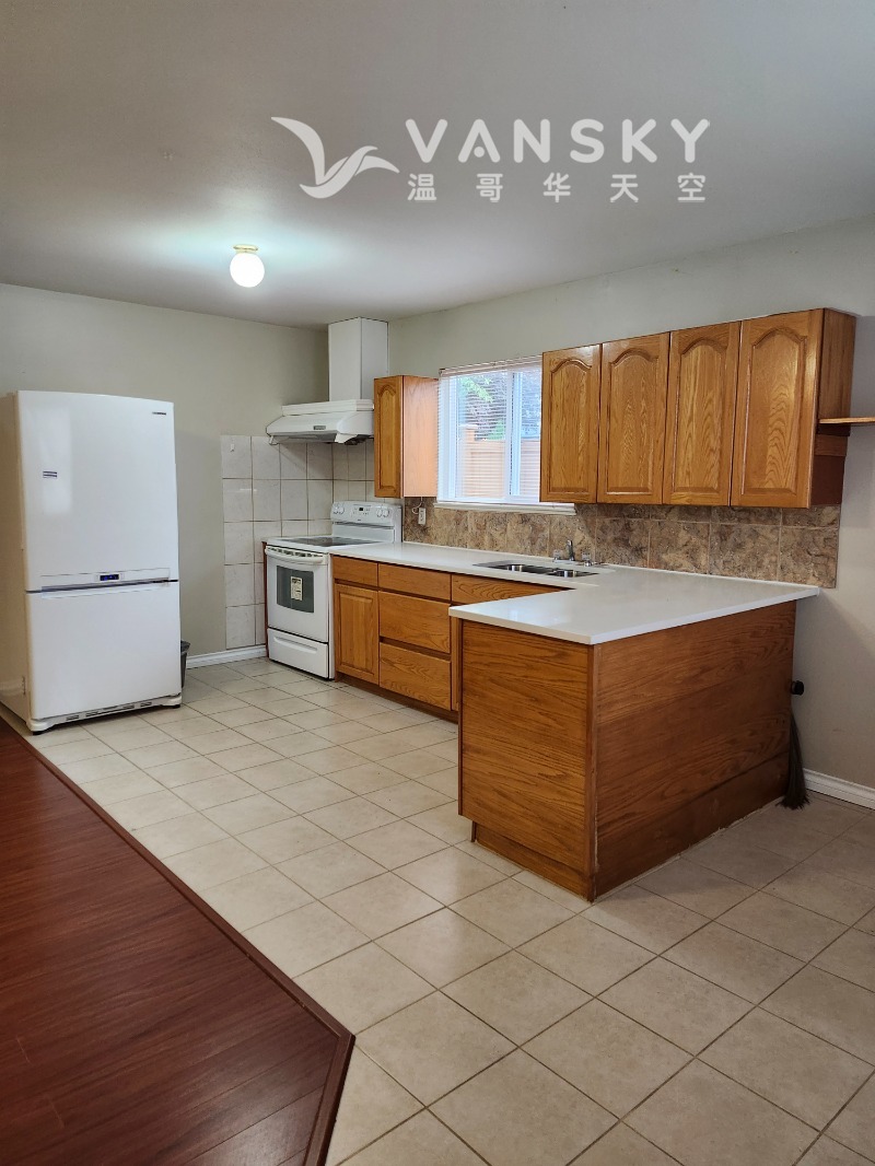 三房两卫或两房一卫出租