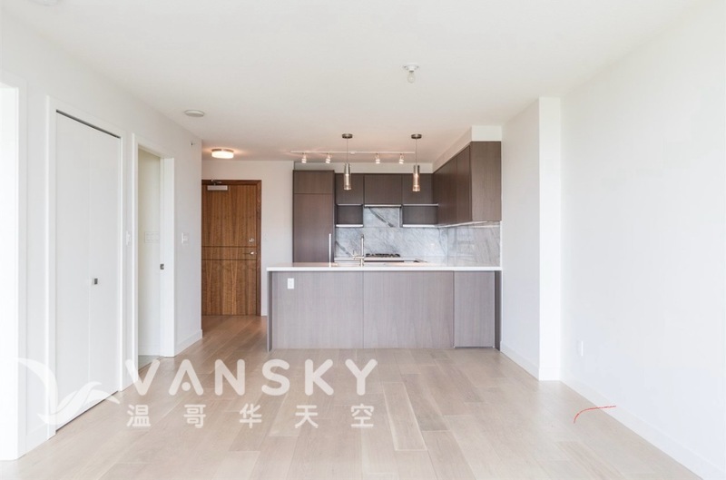 出租richmond高层15楼公寓一房一厅包车位家具