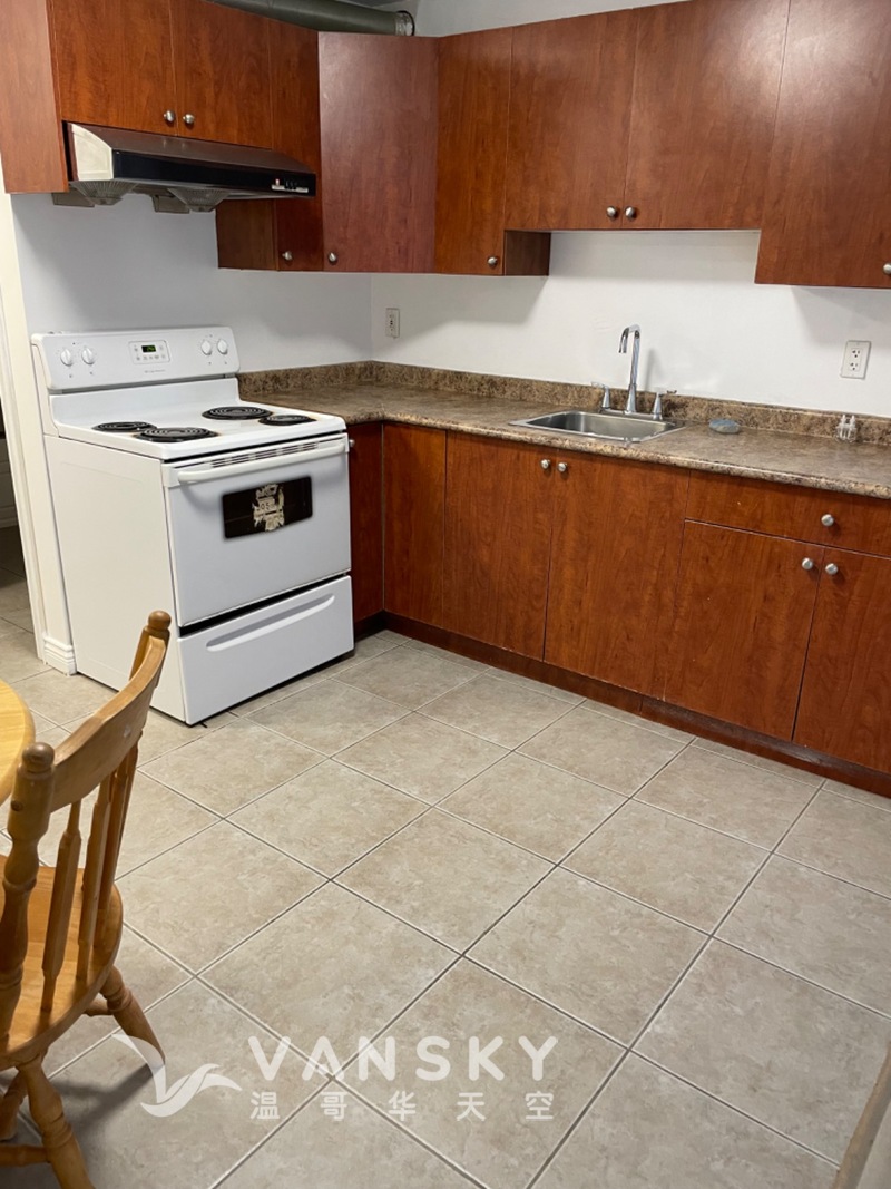 本拿比近Metro一室一厅出租