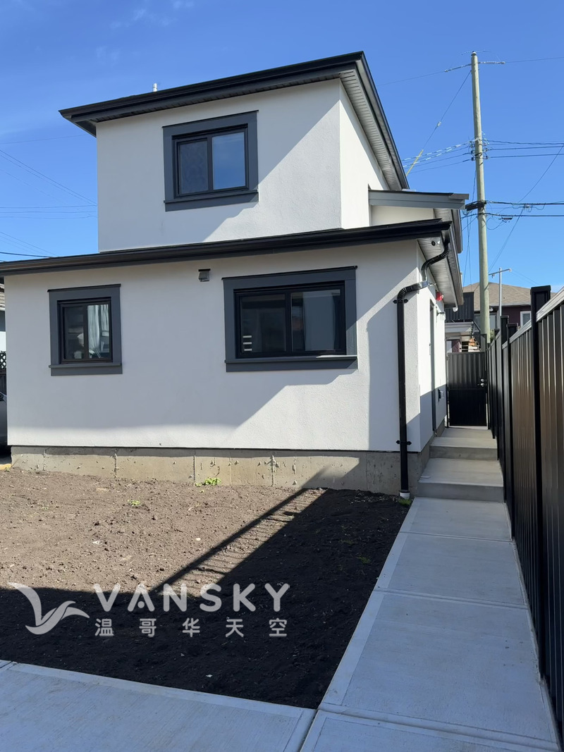 新温哥华两房两卫后巷屋出租