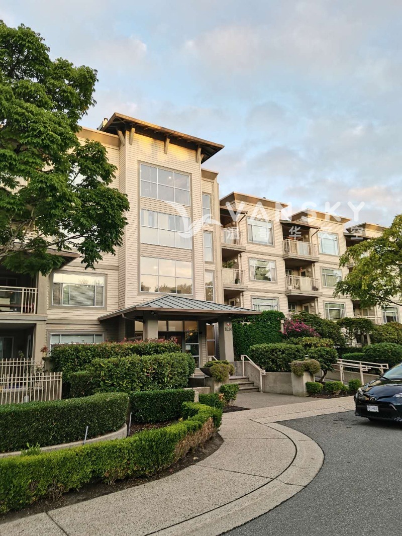 Richmond 两房一厅公寓