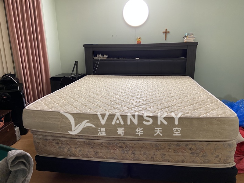 定制较硬king床垫几乎全新$500可议
