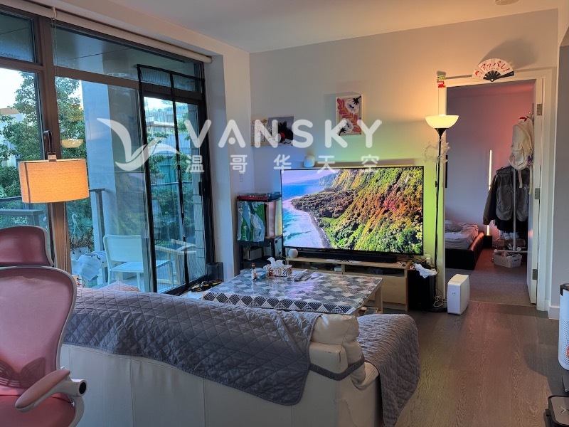 UBC wesbrook 水泥公寓卧室出租男生 $1530/mo