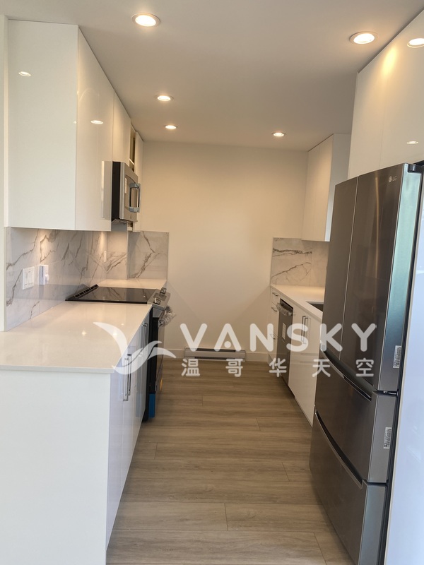 列治文全新三房Townhouse出租