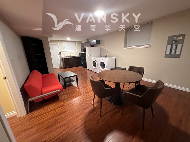 本拿比Suncrest小学旁三房地下室出租