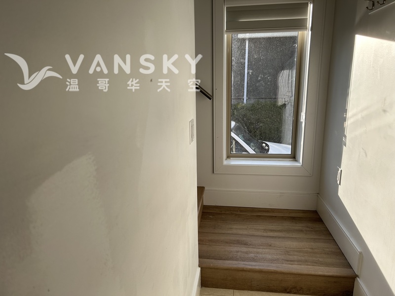 温东2年新车房屋找合租女生，限一人住