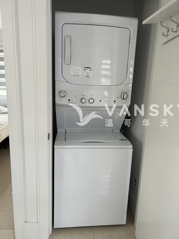 温东2年新车房屋找合租人士