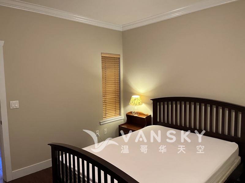 南本拿比一室一厅一卫独立出入出租