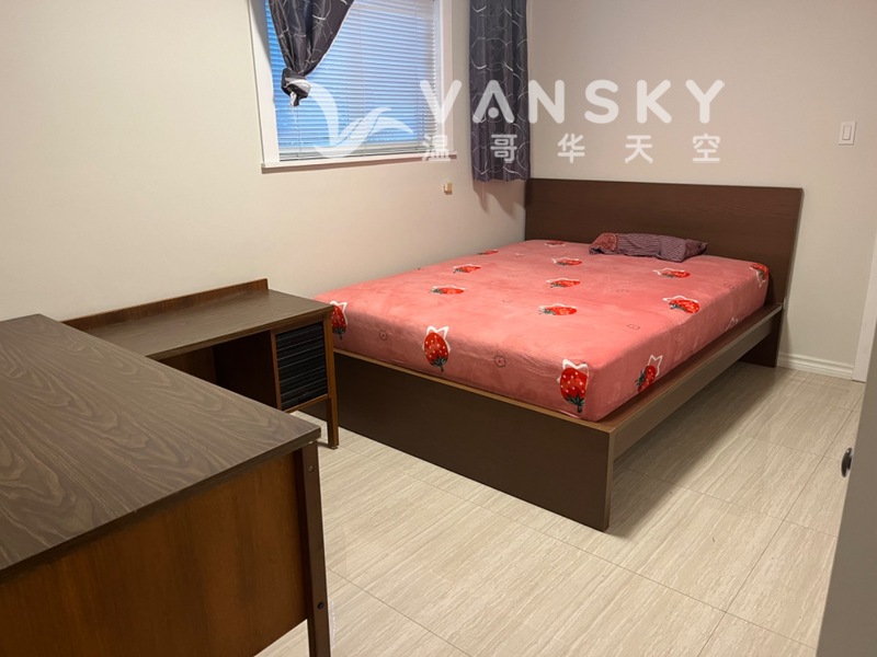 Burnaby独立屋平地一楼房间分租