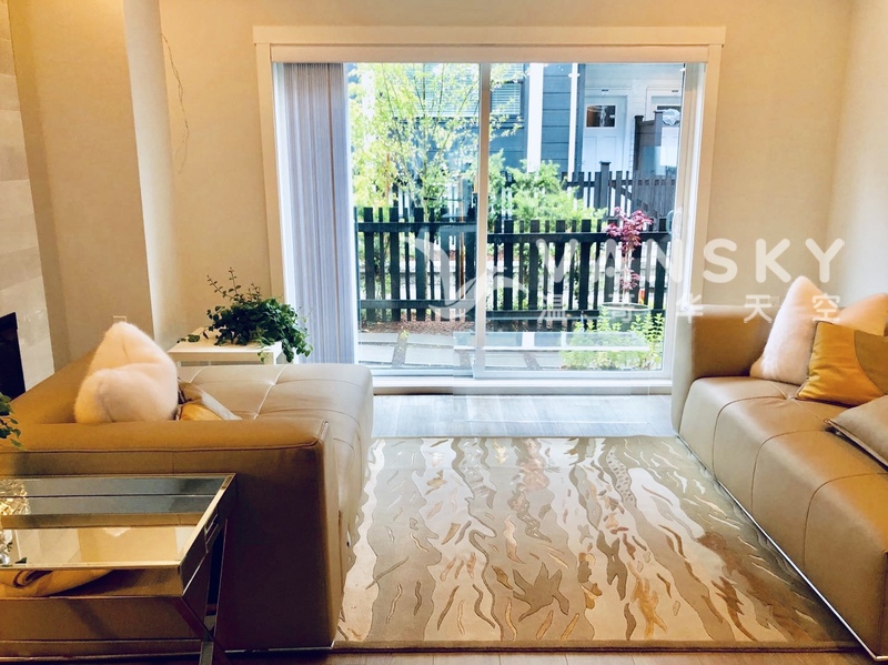 南素里学区三室townhouse出租带家具