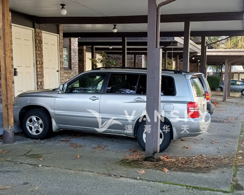 2001年Toyota Highlander 28万公里，车况良好