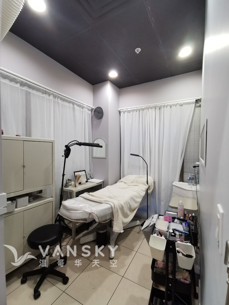 列治hair salon有发型椅和独立房间出租