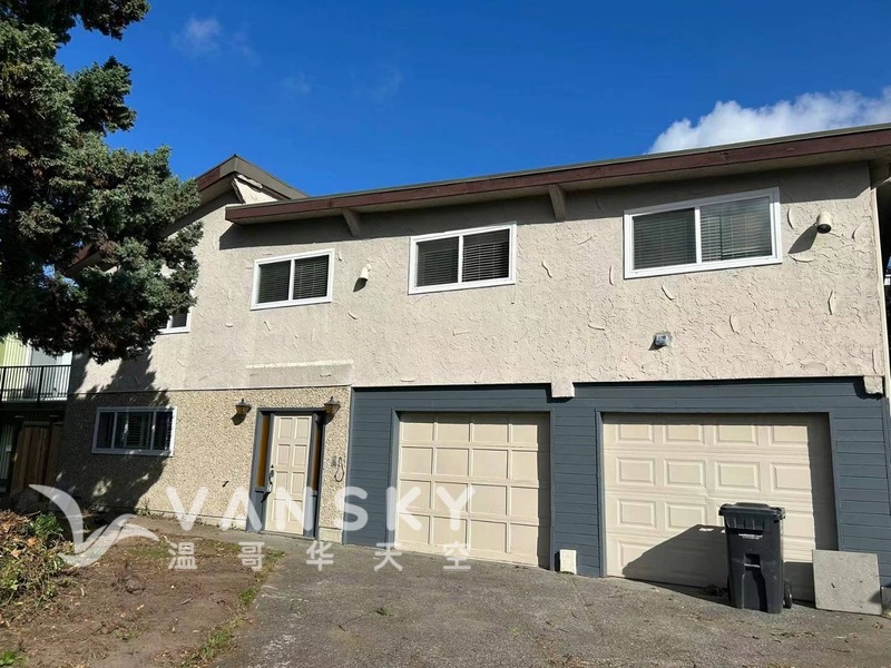 列治文1-2号路附近独立屋整栋楼9房3卫出租