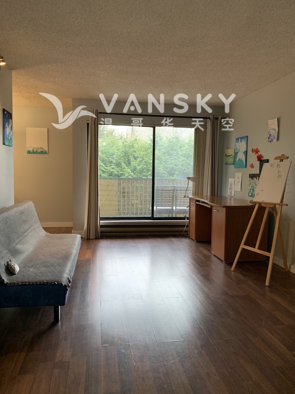 列治文市中心一居室宽敞公寓步行天车超市方便