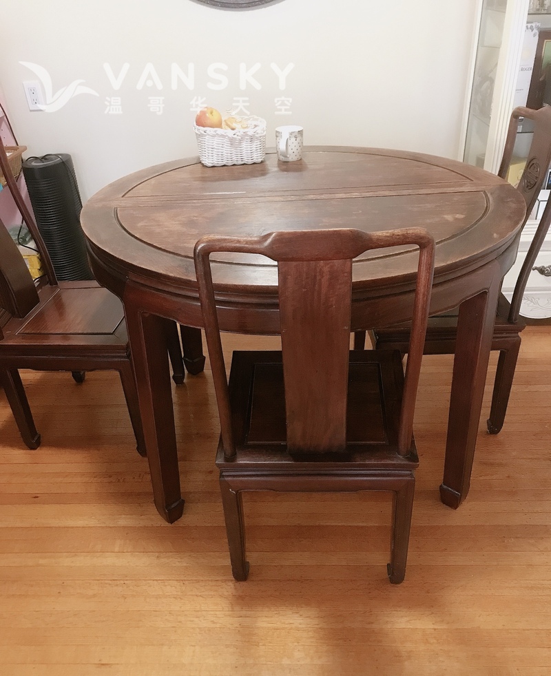 红木餐桌椅出售