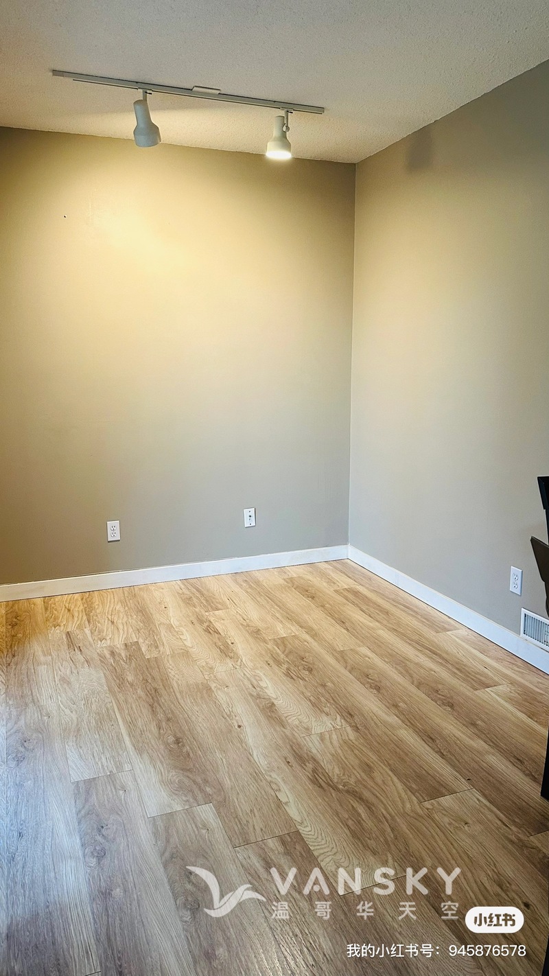 北素里地上两房一厅出租