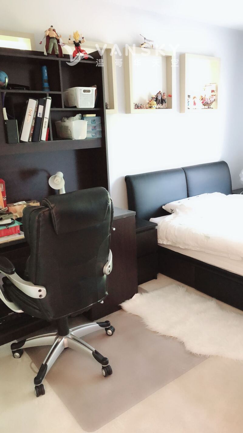 列治文联排单间招女租客1099