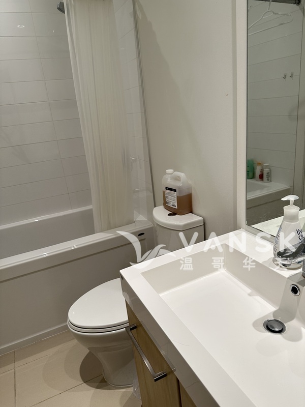 【出租】Burnaby，SFU山上，仅限女生