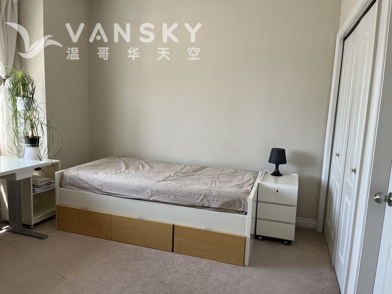 二楼阳光套房短租