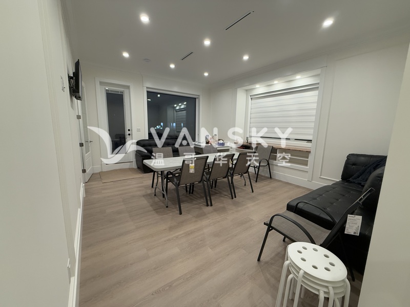 列治文9房9卫全新独立屋出租