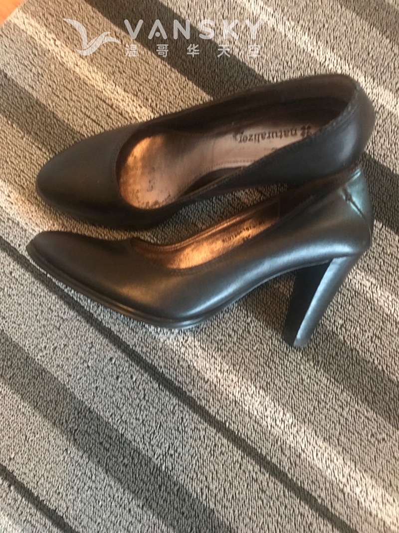 都是36.5，37码全新鞋求带走