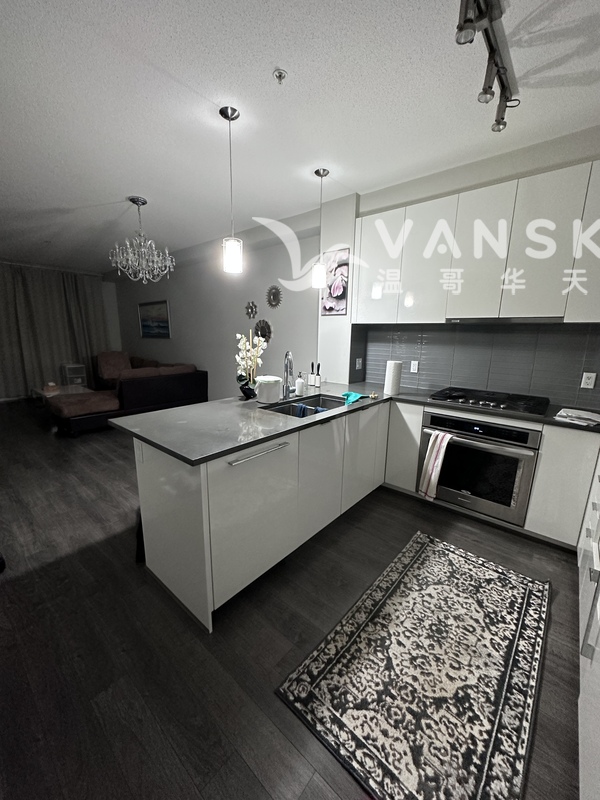 Richmond Walmart 对面便利2B1B 出租