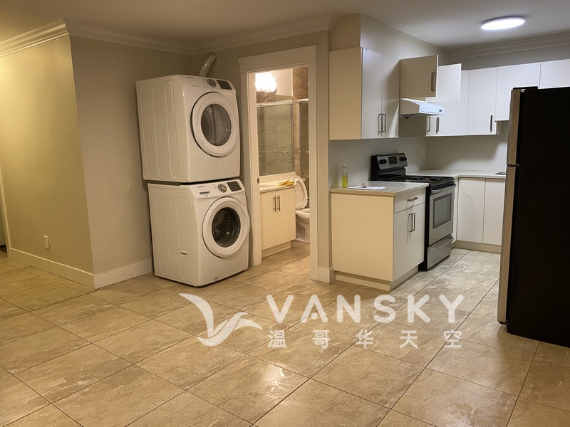 北本拿比一房出租（只限女生一名）