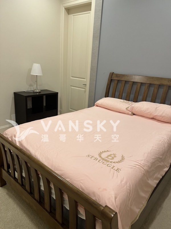 richmond house 一间套房出租