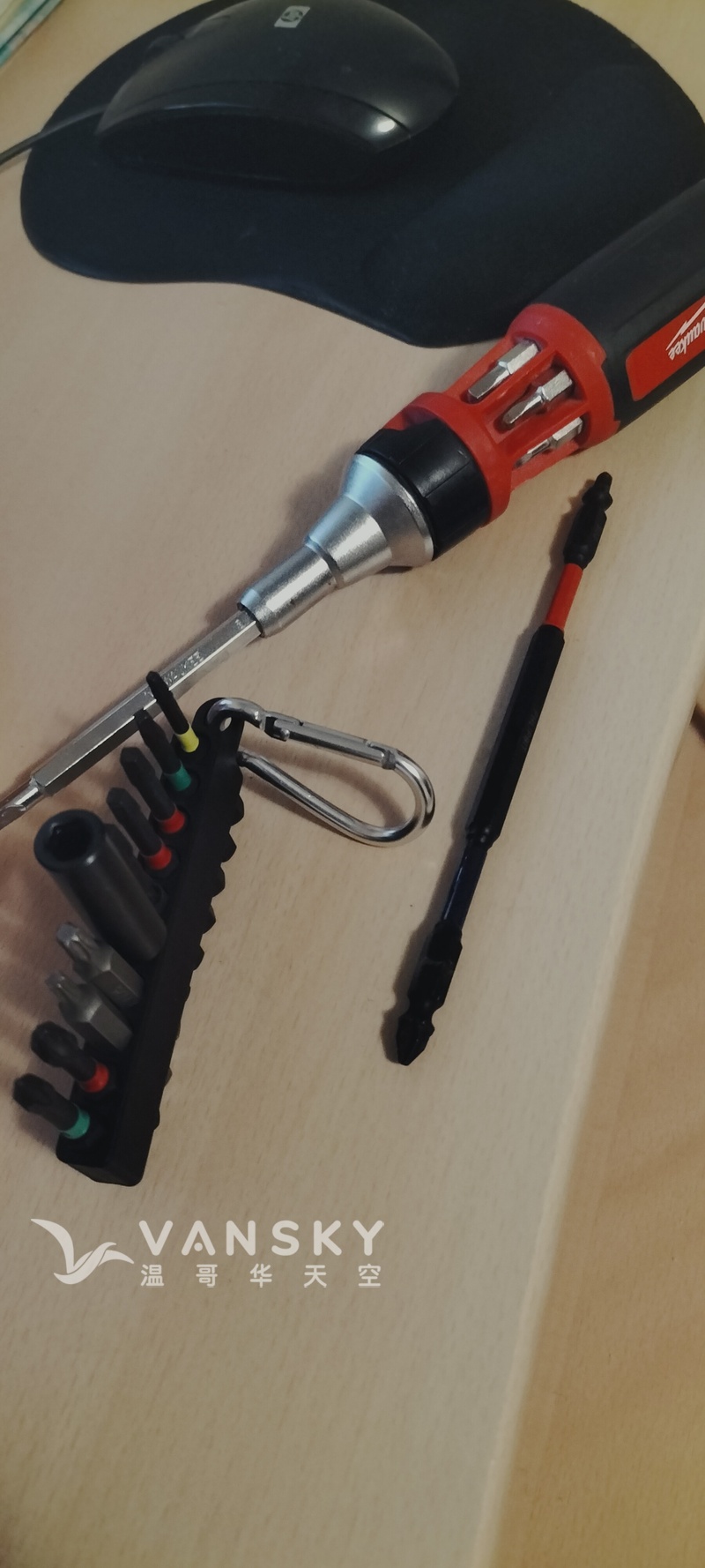 转让一个多头螺丝刀