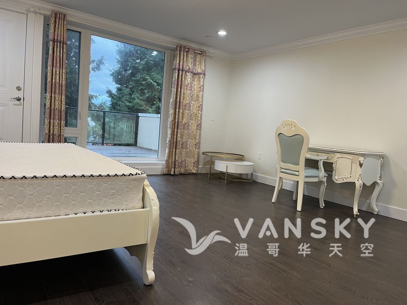 白石4房4卫新独立屋出租