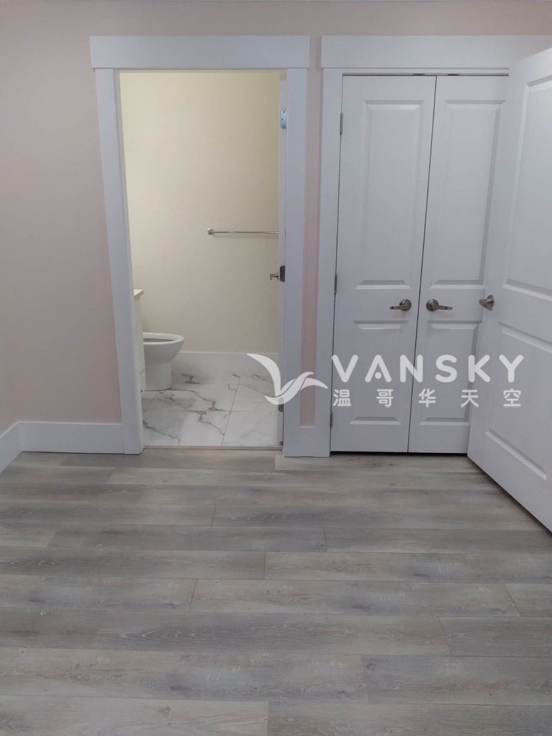 溫東新屋楼上单房出租2-4个月，租金900刀每月，包水电上网