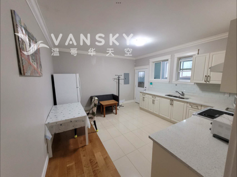 烈治文中心完全獨立一房一廳出租