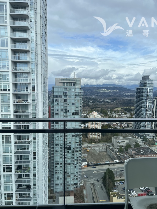 Metrotown Station Square 高层柏文1房出租