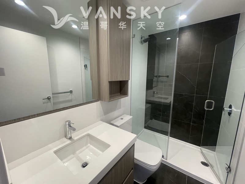 本拿比高层水泥公寓二房二卫出租