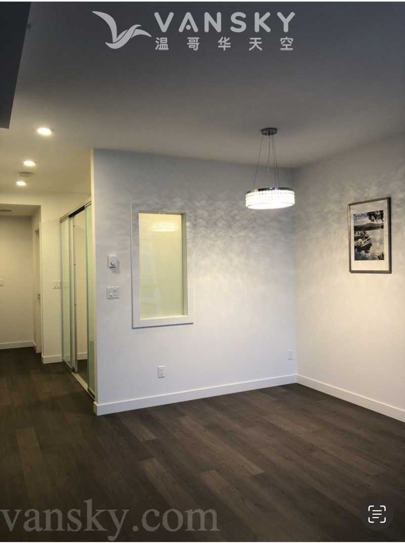 Station Square Metrotown 高层一房一厅公寓出租