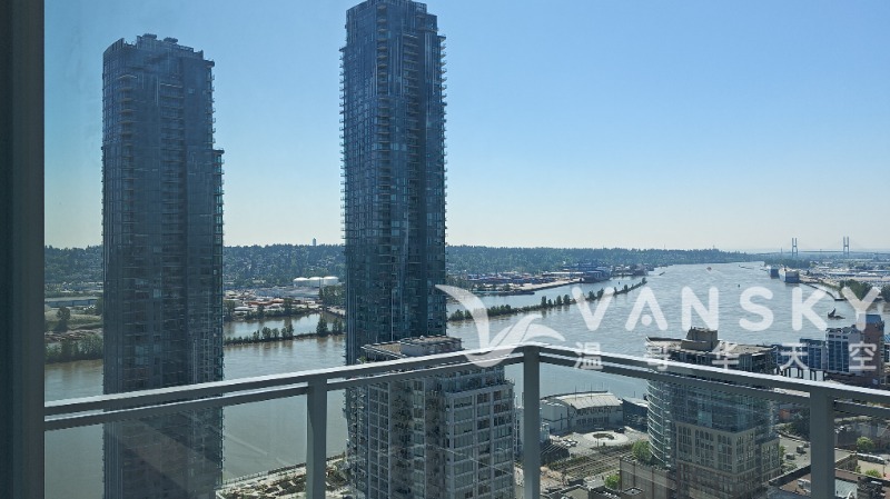 $950全包拎包入住，新西敏天車站5分鐘距離，高層公寓河景房，招無煙無寵女室友