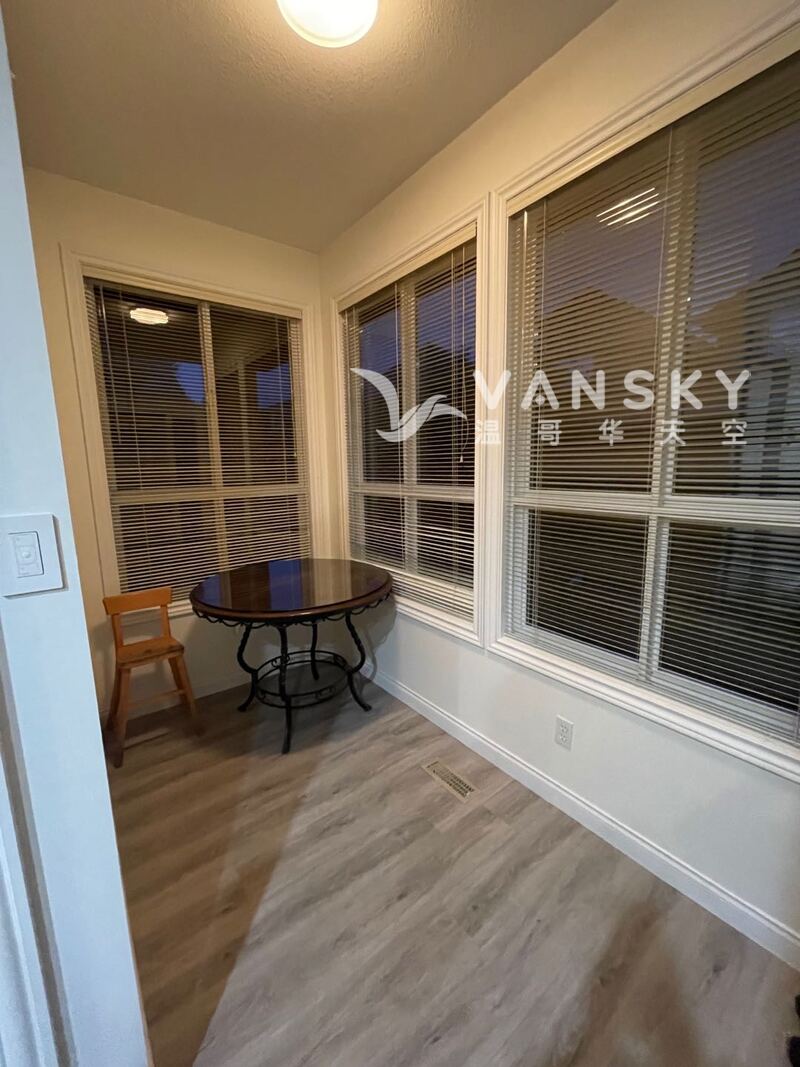 列治文中心安静内街house独立出入一房一厅出租