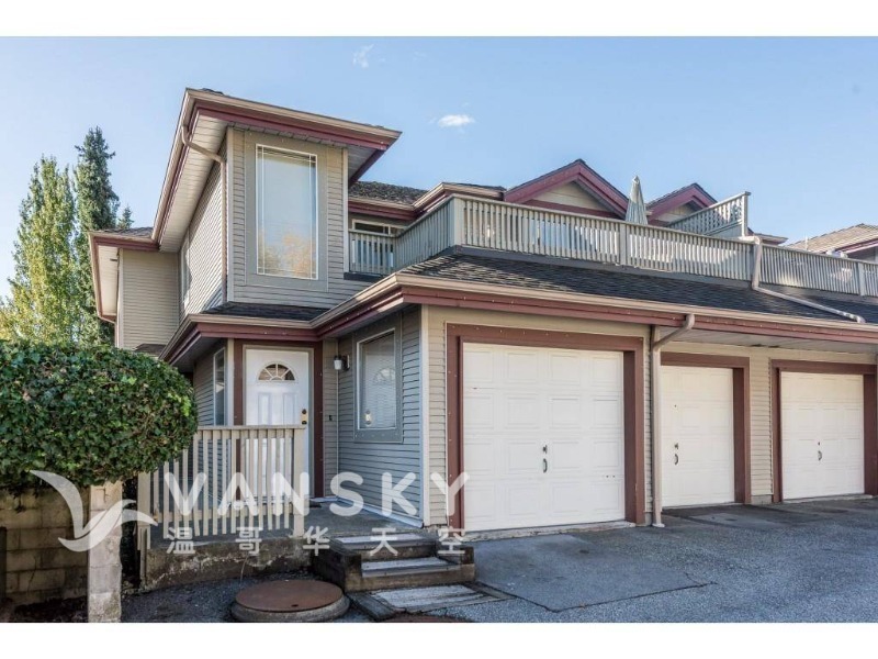 高贵林2 卧室 2 浴室加上1书房联排别墅出租