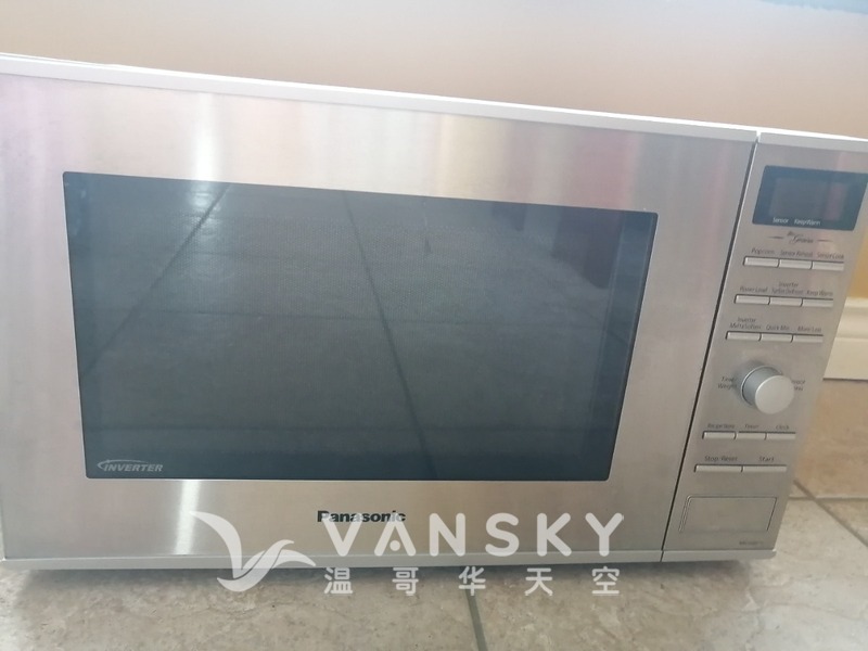 九成新Panasonic、RCA微波炉. 全新电炉、电水壶