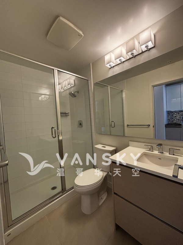 SFU大学本拿比校园内独立套房出租