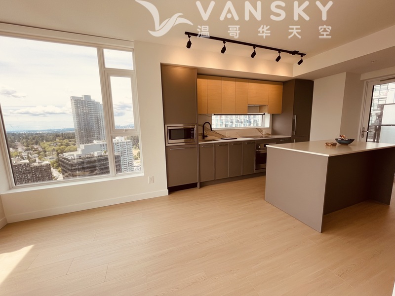 素里天车站King George Hub全新二房二卫高层靓公寓出租